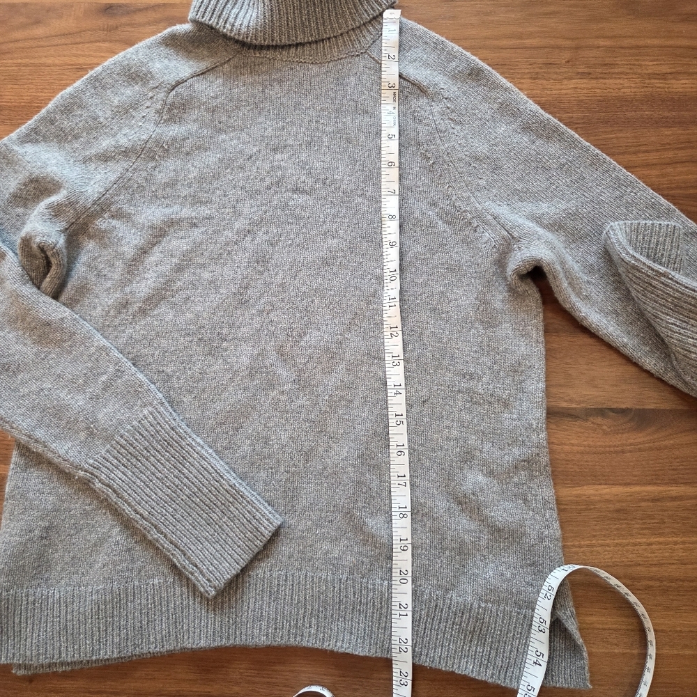 J. Crew Wool Cashmere Blend Turtleneck Sweater Heather Gray, Size Small - Picture 5 of 13